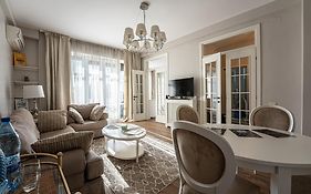 Cozy Two Room Apartment - Heart Of The City - Victoriei 2, Old Town